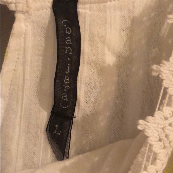 Top - Picture 3 of 4